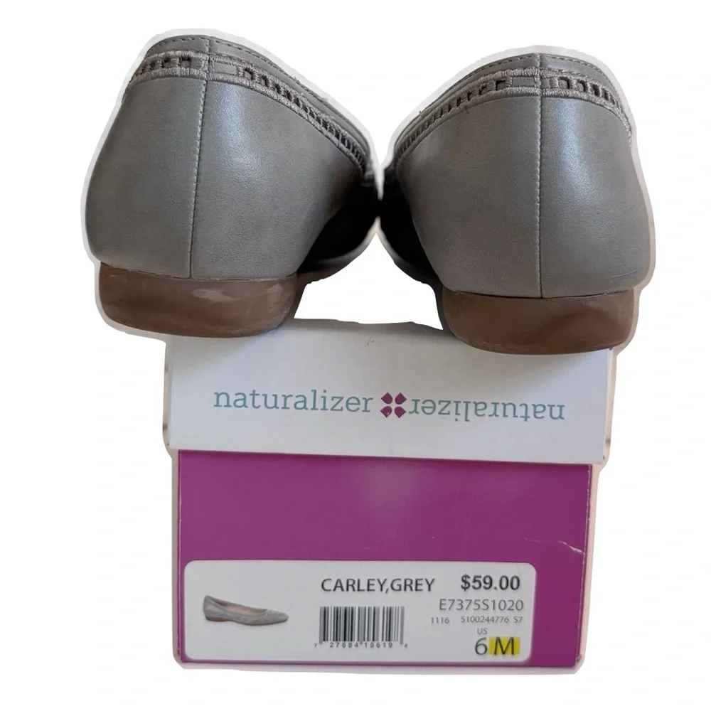 Naturalizer Carley Grey Flats Size 6